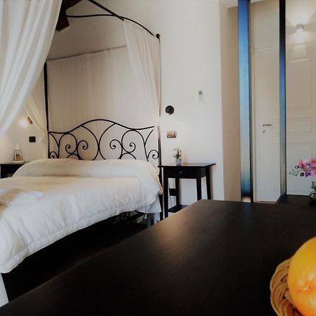 Hotel Residence Noto Marina Exterior photo