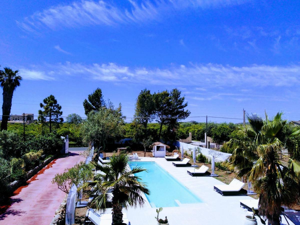 Hotel Residence Noto Marina Exterior photo